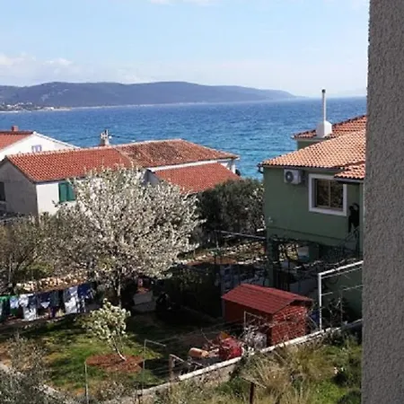 Apartment By The Sea Martinscica, Cres - 14334 *